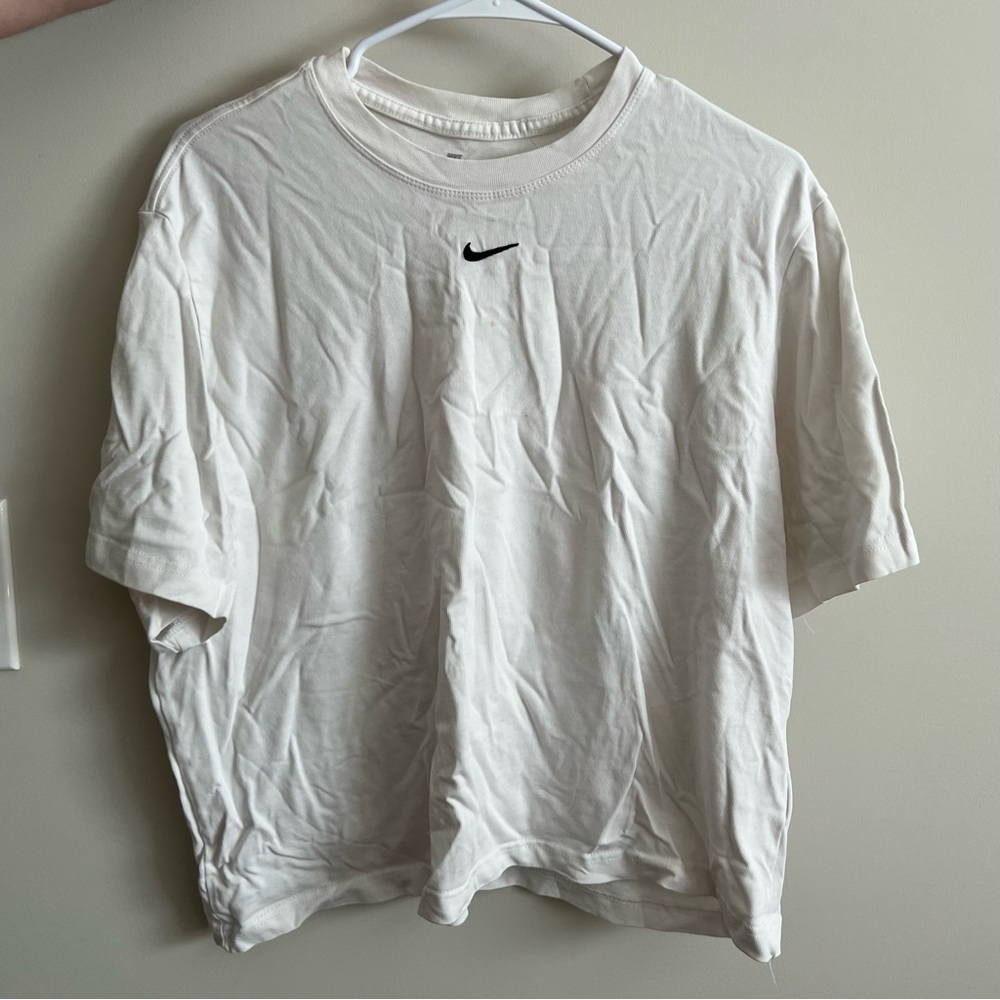 Nike T-shirt - women’s